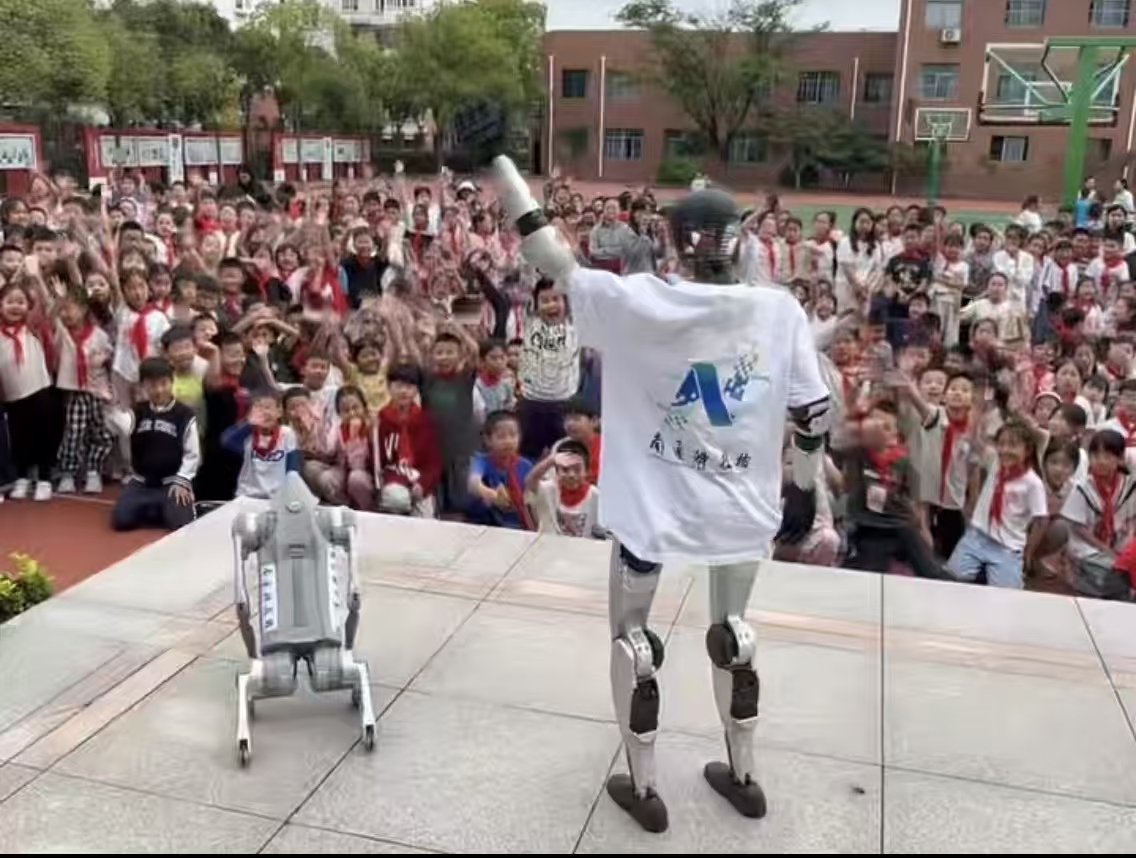 微信图片_20251017140418_103_3.jpg 微信图片_20251017140418_103_3.jpg