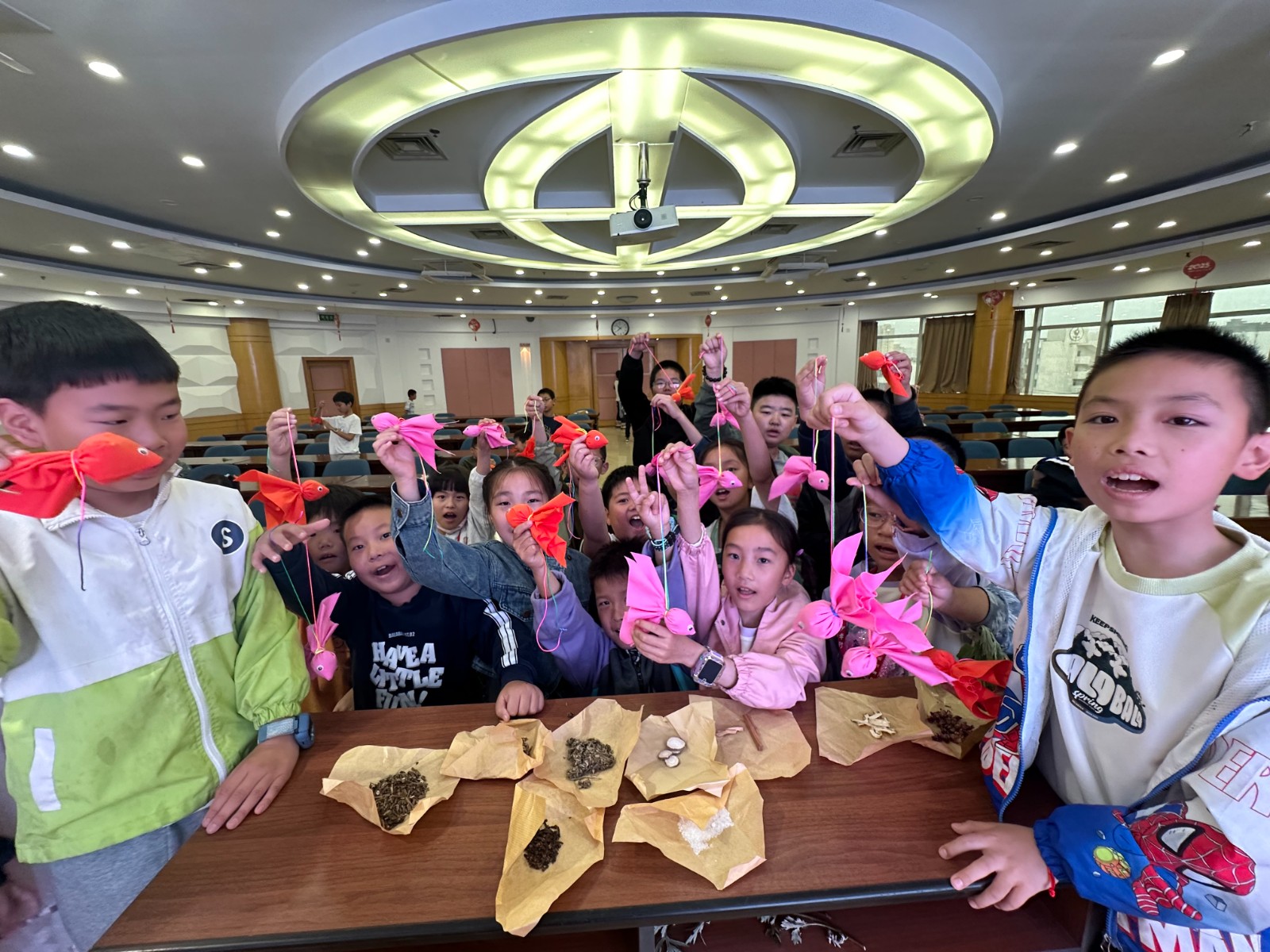 微信图片_20250603111859.jpg